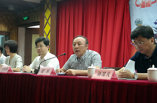国家体育总局手曲棒垒球运动管理中心主任雷军